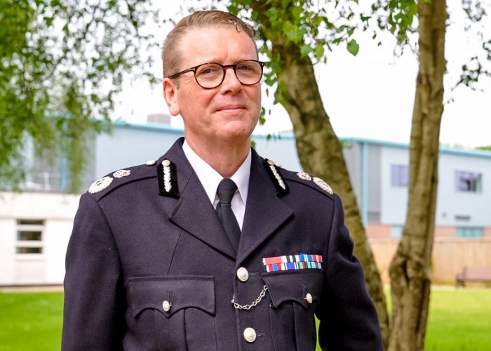 Criminal investigation into suspended Chief Constable dropped