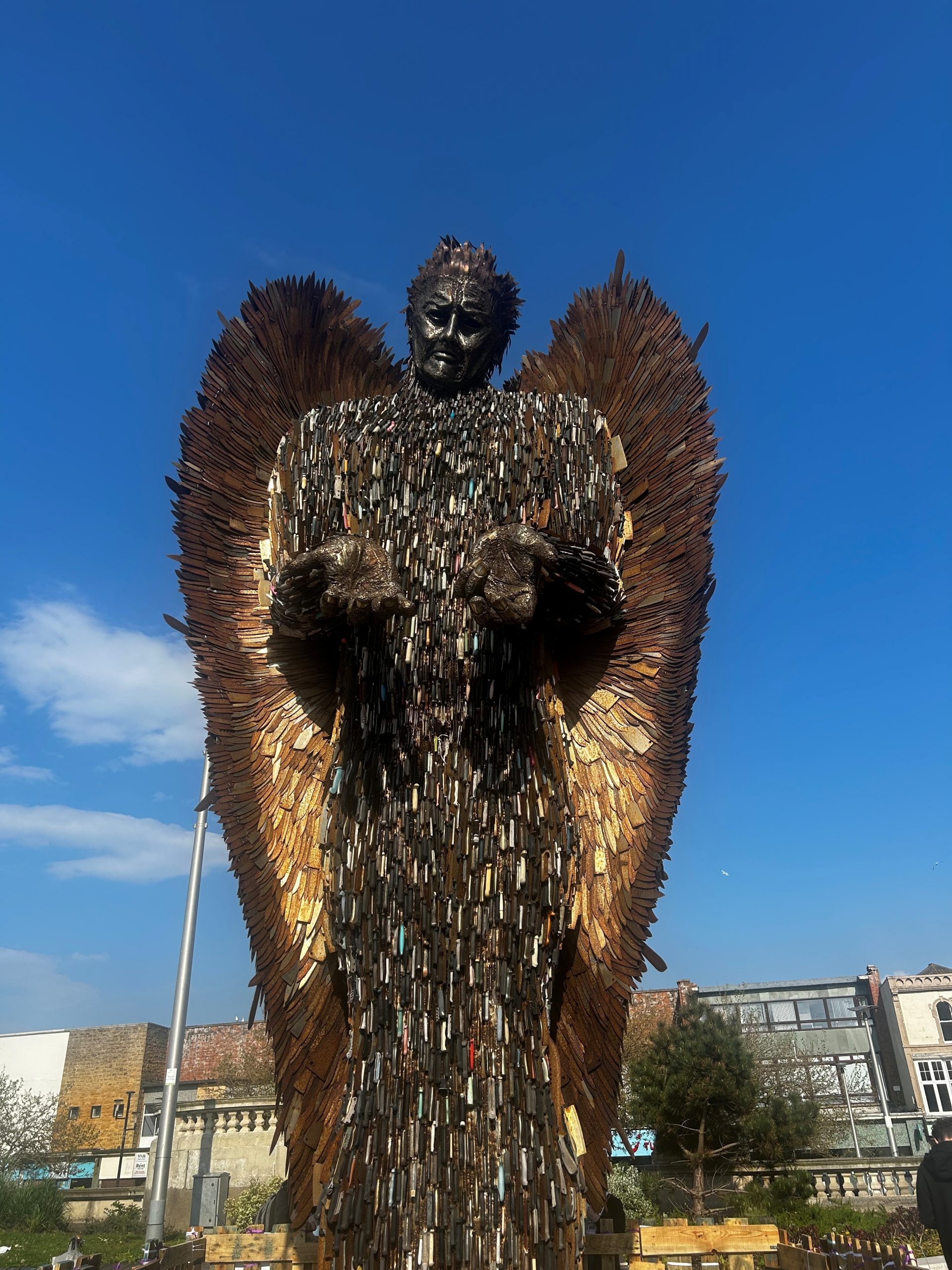 Knife Angel swoops into Plymouth to help keep communities safe 